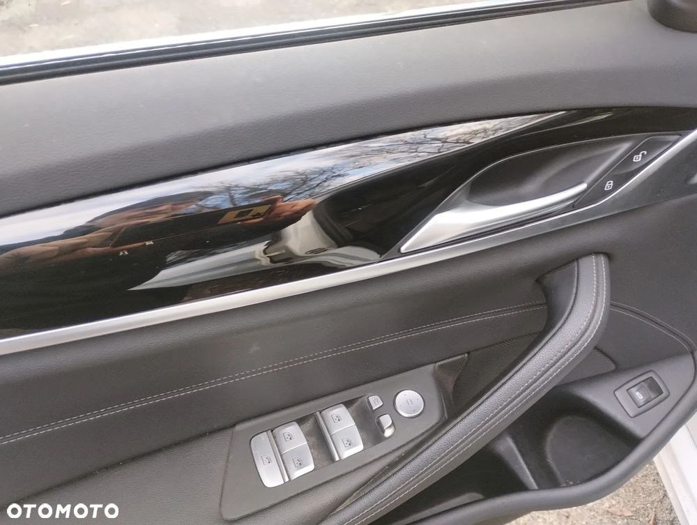 BMW Seria 5 520d MHEV Luxury Line - 22