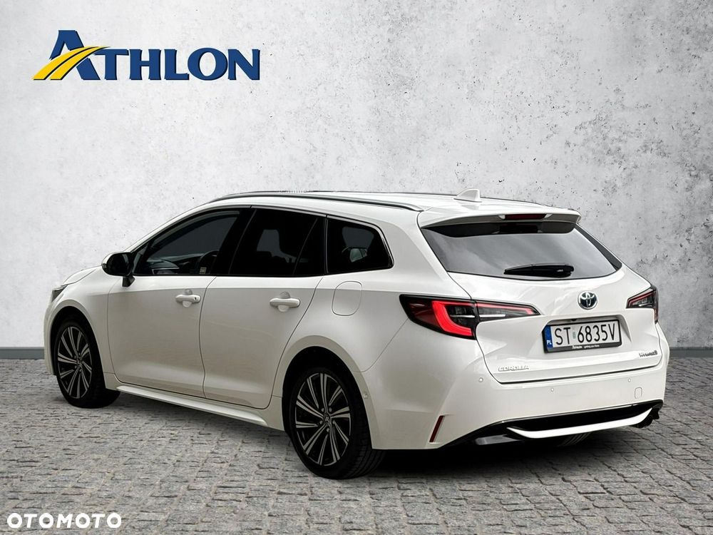 Toyota Corolla 2.0 Hybrid Comfort - 3
