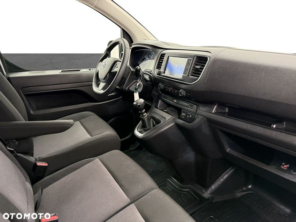 Toyota ProAce - 15