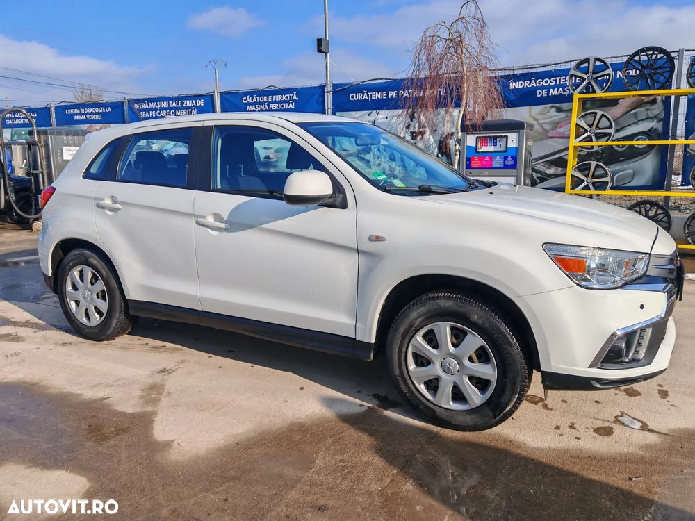 Mitsubishi ASX 1.6 Litre 2WD MIVEC Inform - 11