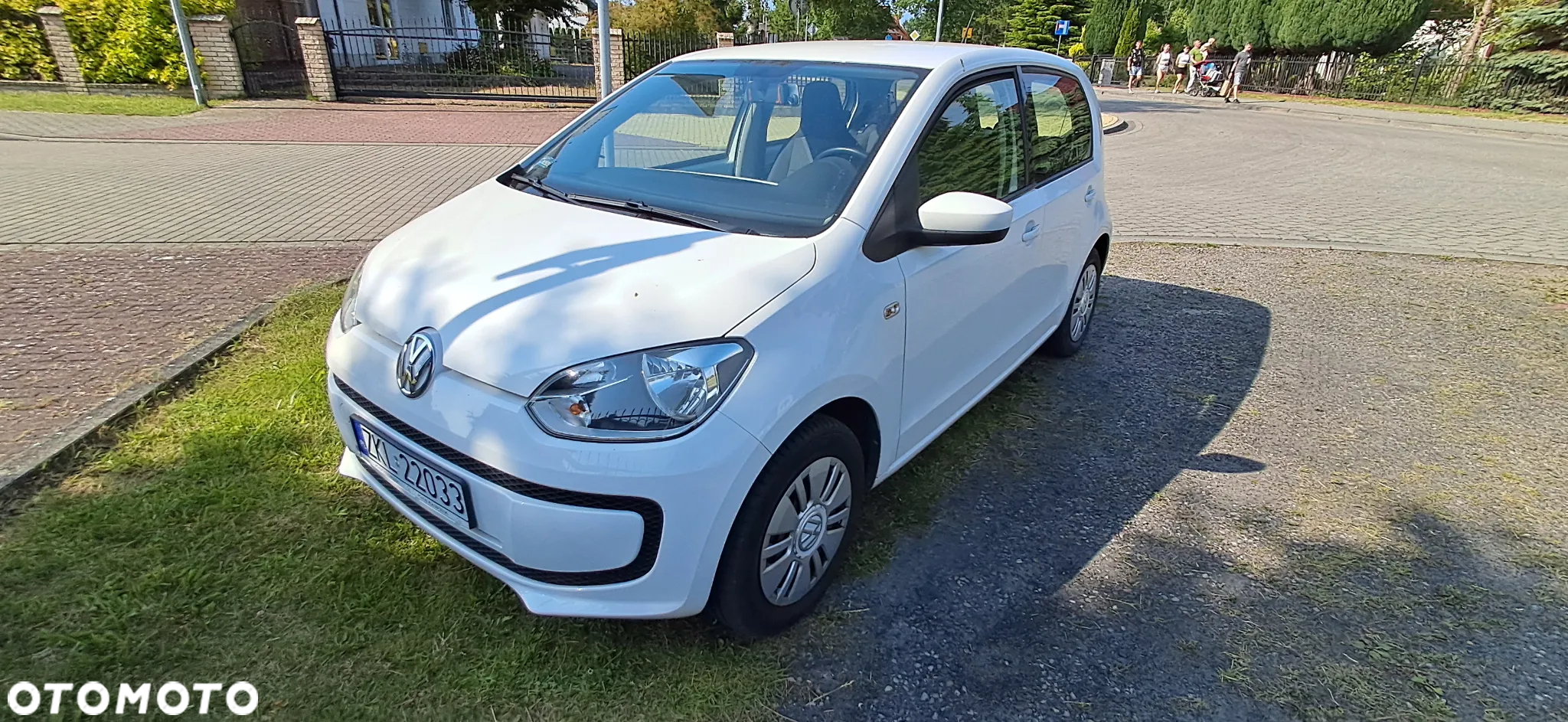Volkswagen up! - 4