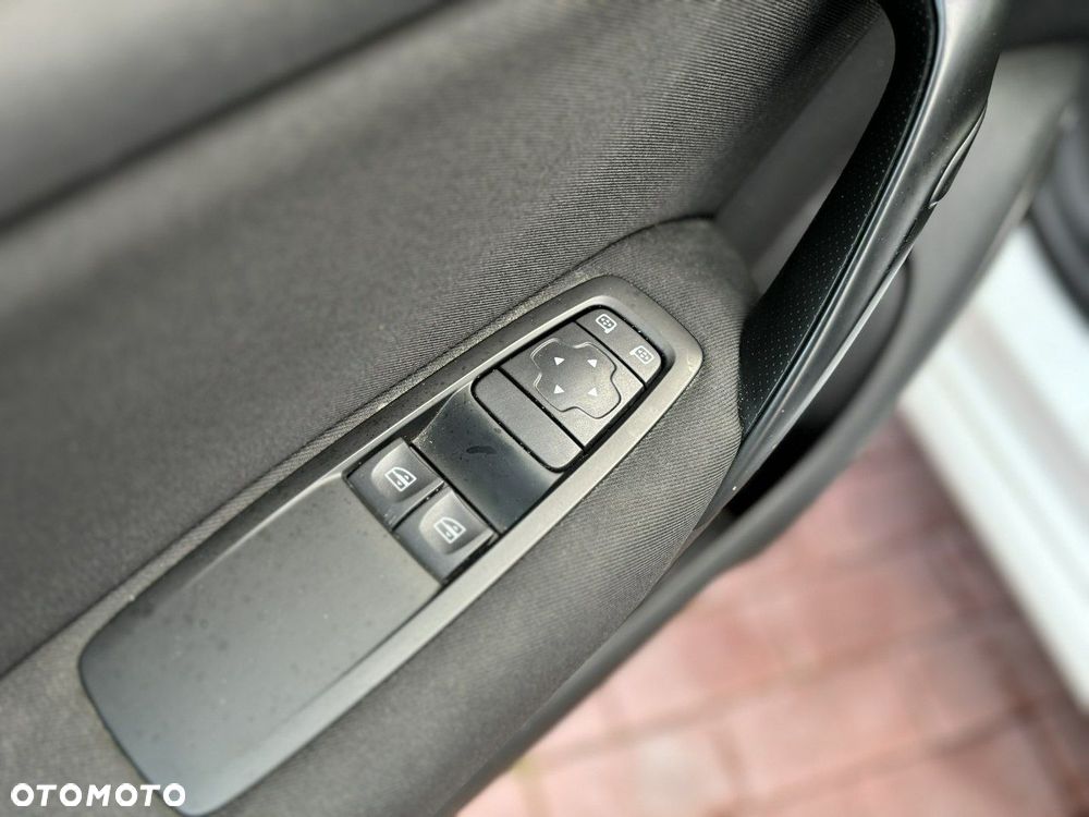 Renault Megane 1.2 16V TCE Energy Dynamique - 14