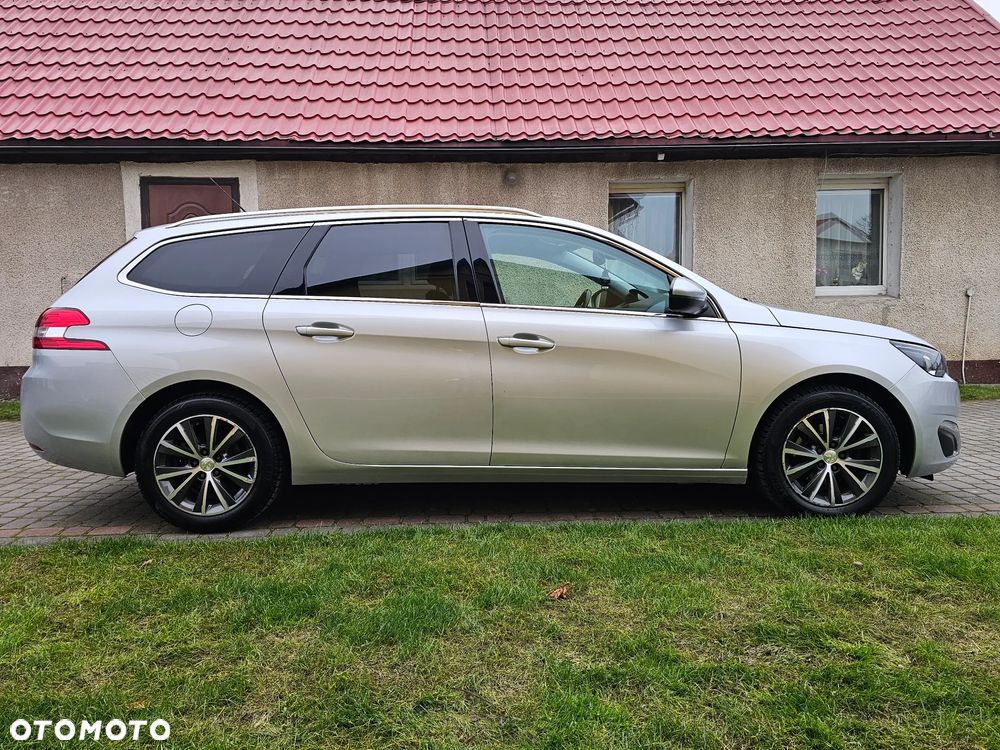 Peugeot 308 e-HDi 115 Stop & Start Allure - 34