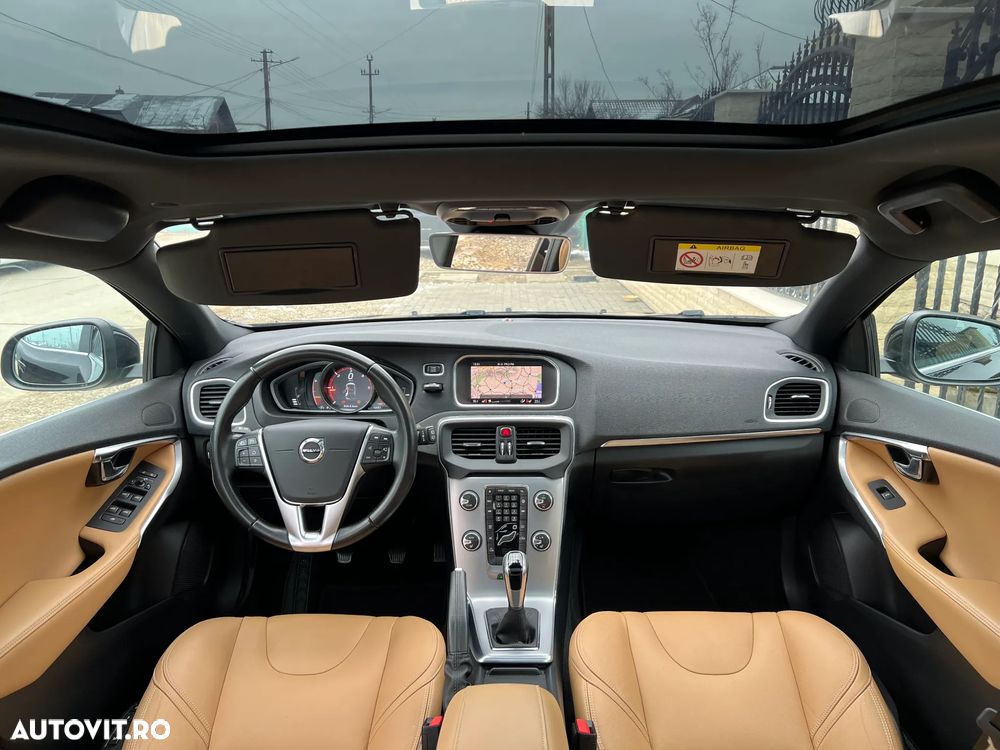 Volvo V40 D2 Inscription - 5