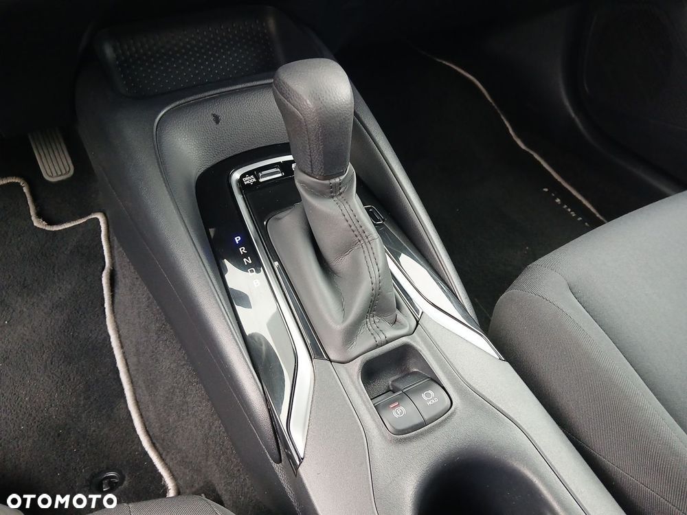 Toyota Corolla 1.8 Hybrid Active - 35