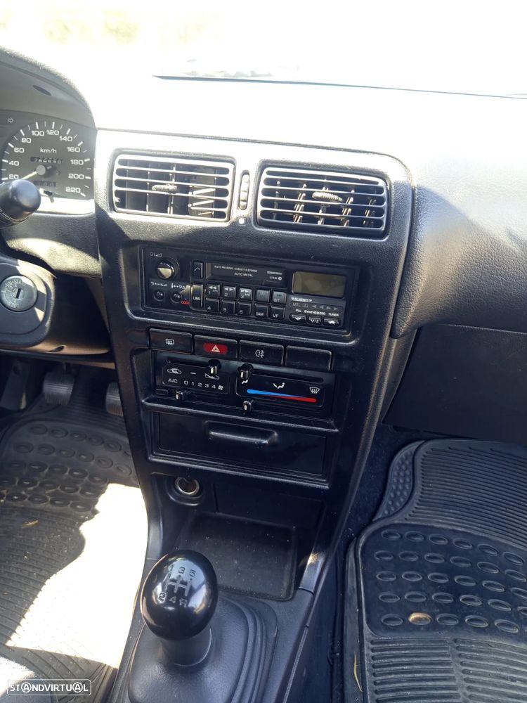 Nissan 100 NX 1.6 - 10