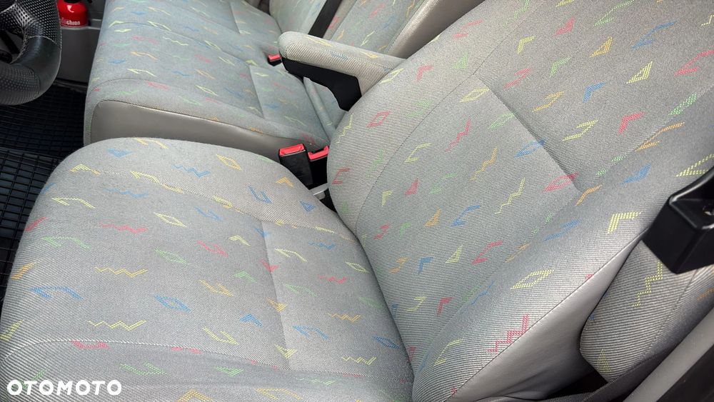 Volkswagen Crafter - 11