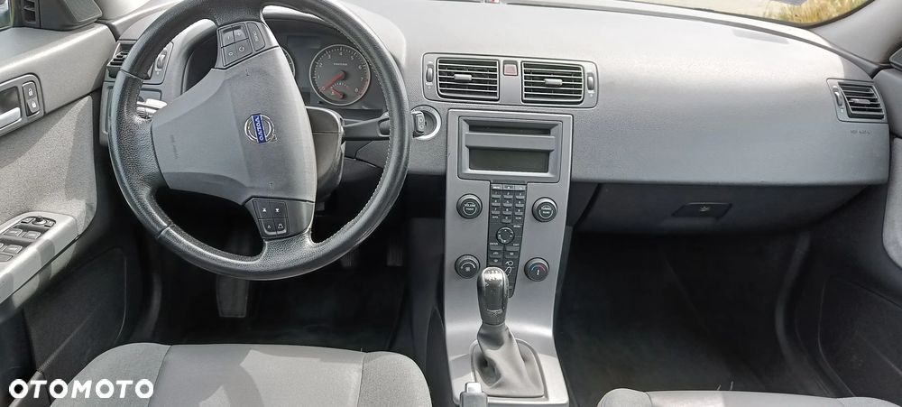 Volvo V50 1.8 Momentum - 8