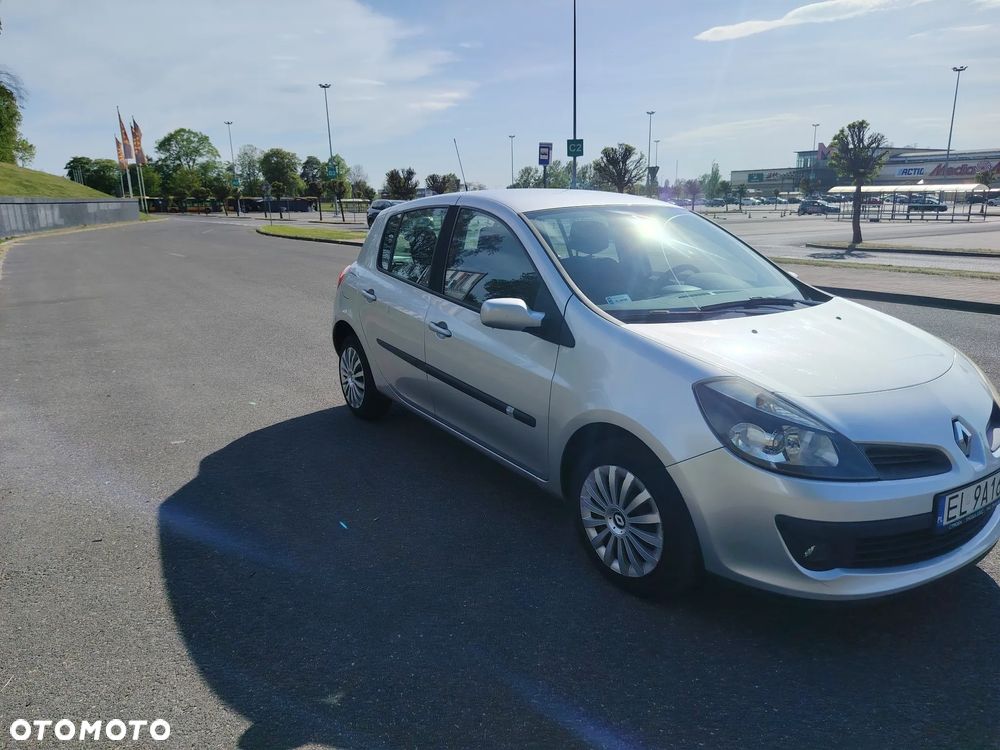 Renault Clio 1.2 16V Exception - 5