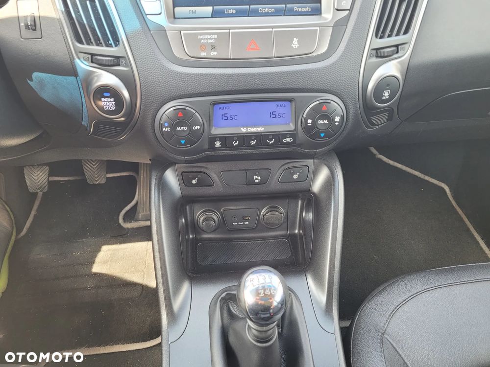 Hyundai ix35 - 11