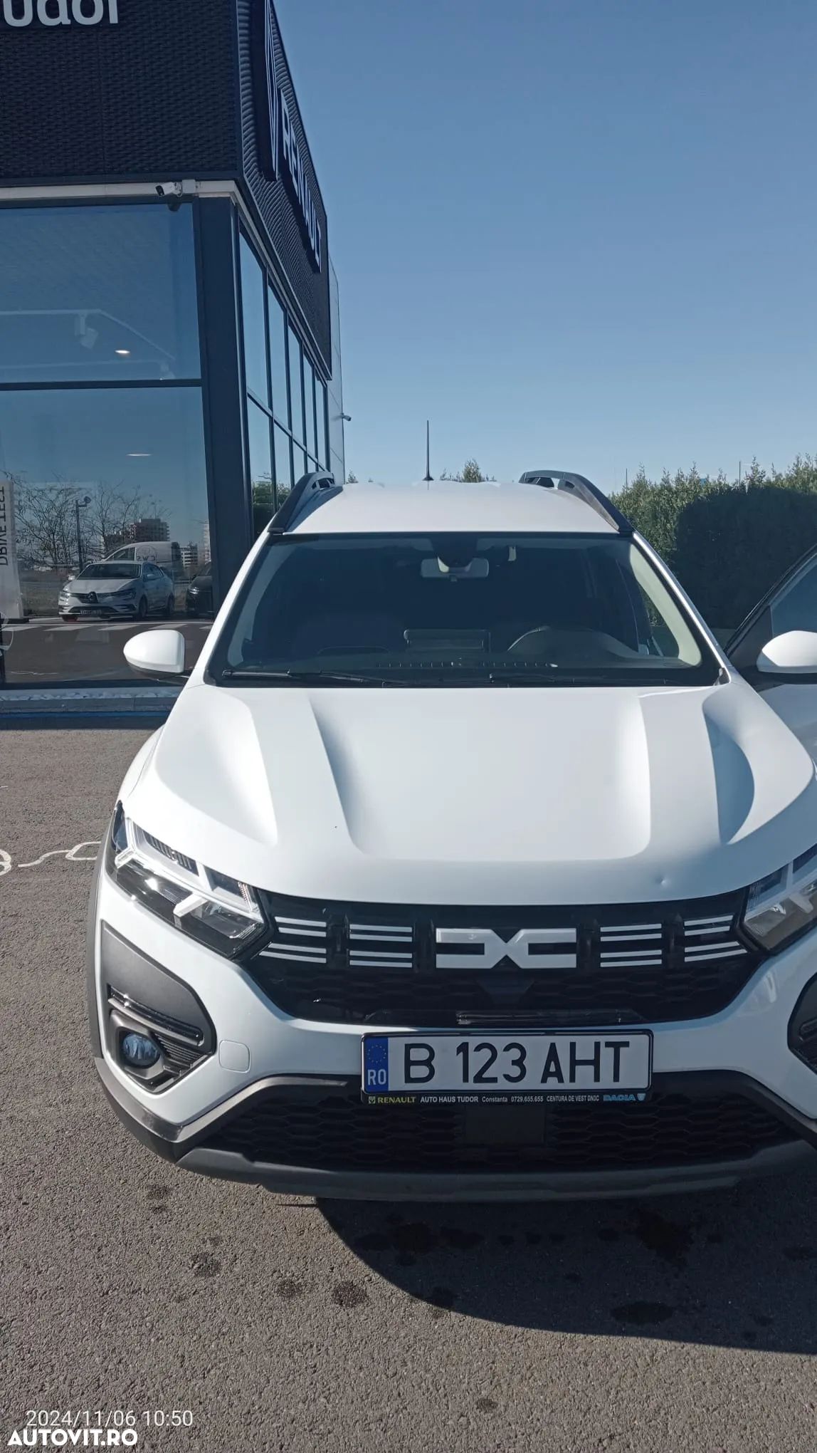 Dacia Jogger 7 locuri TCe 110 Comfort - 1