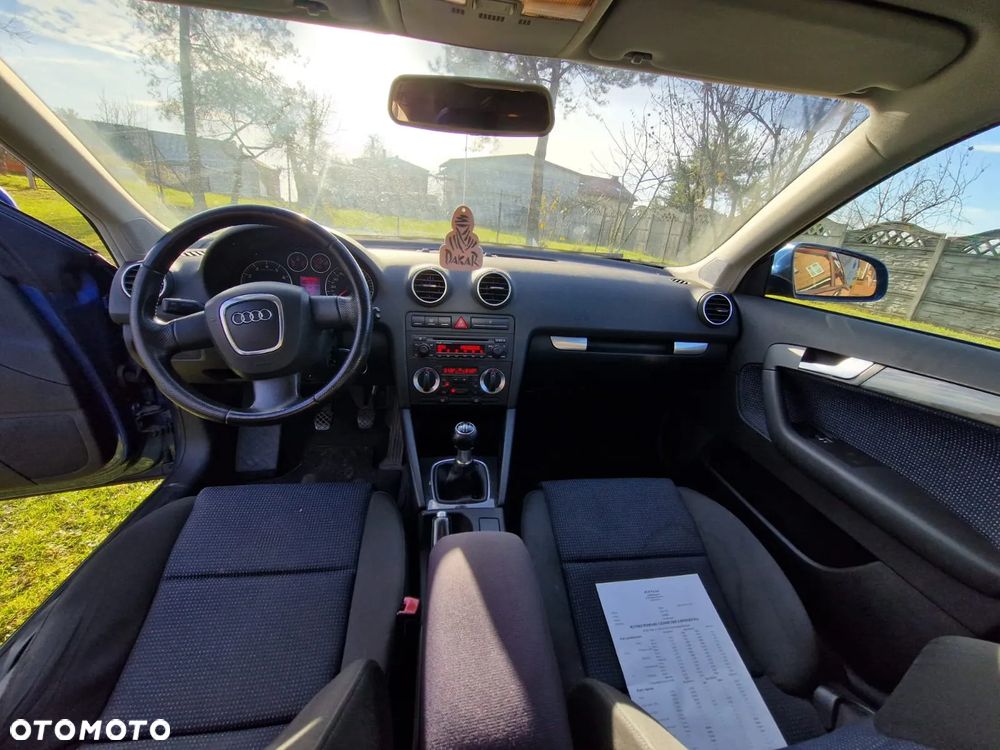 Audi A3 Sportback - 2