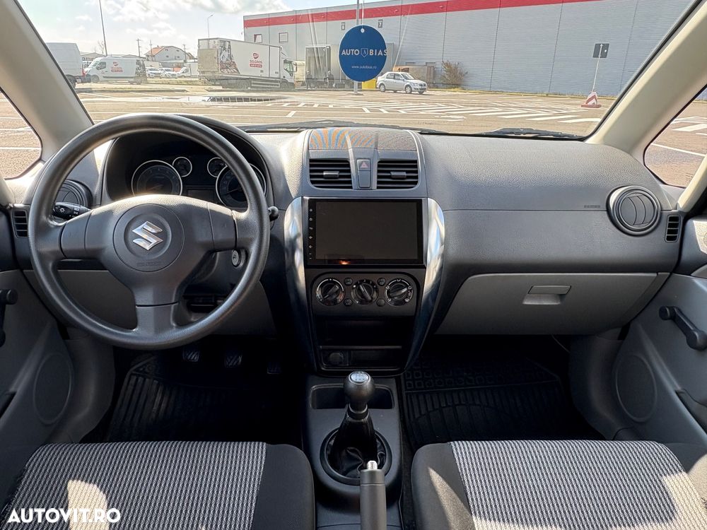 Suzuki SX4 - 13