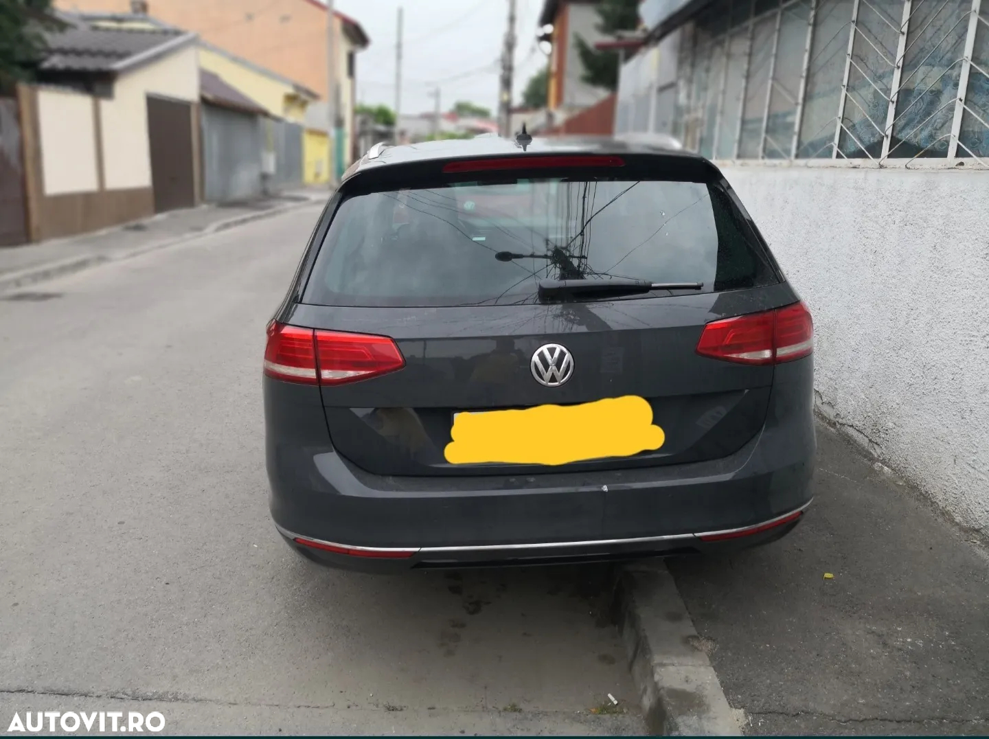 Volkswagen Passat Variant 2.0 TDI DSG Comfortline - 4