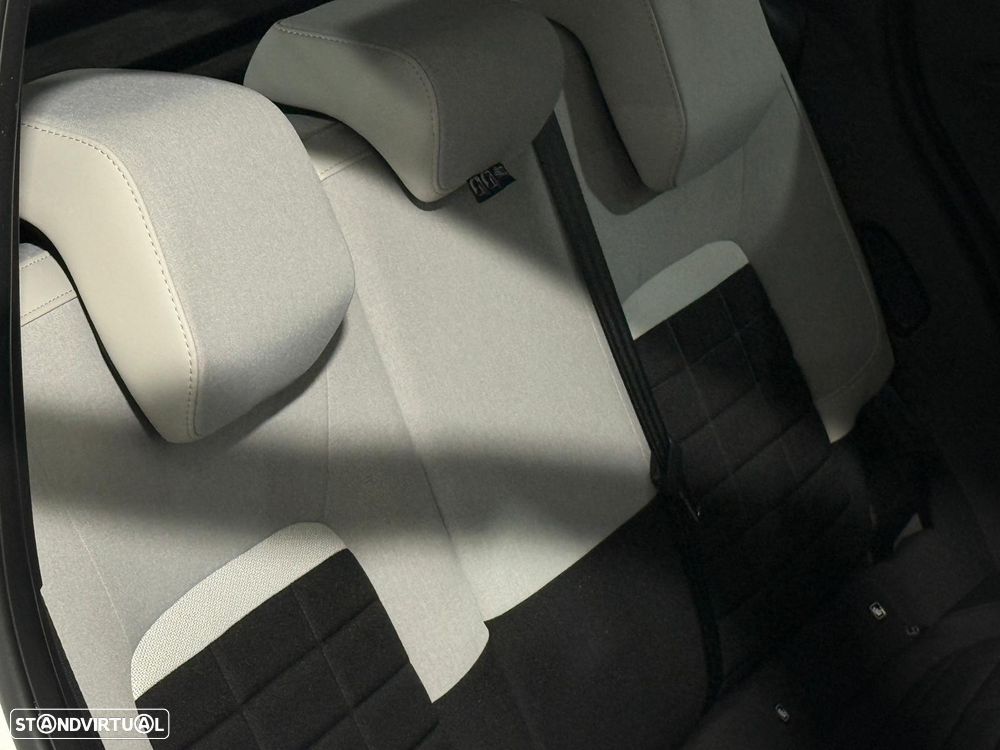 Citroën C3 1.2 Hybrid Max e-DSC6 - 24