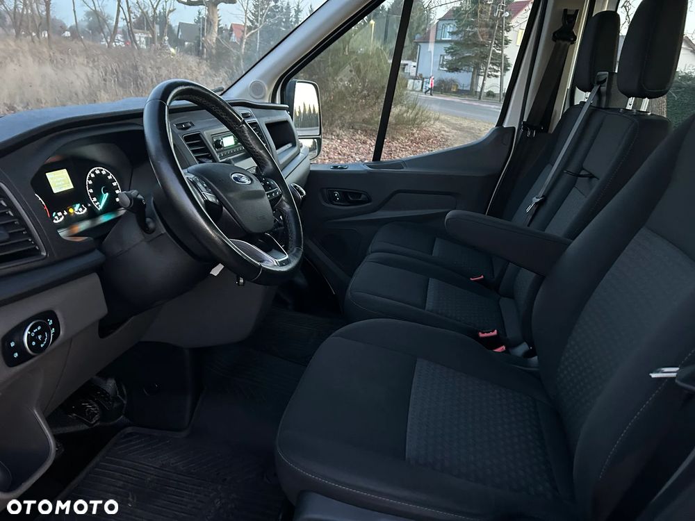 Ford Transit - 17