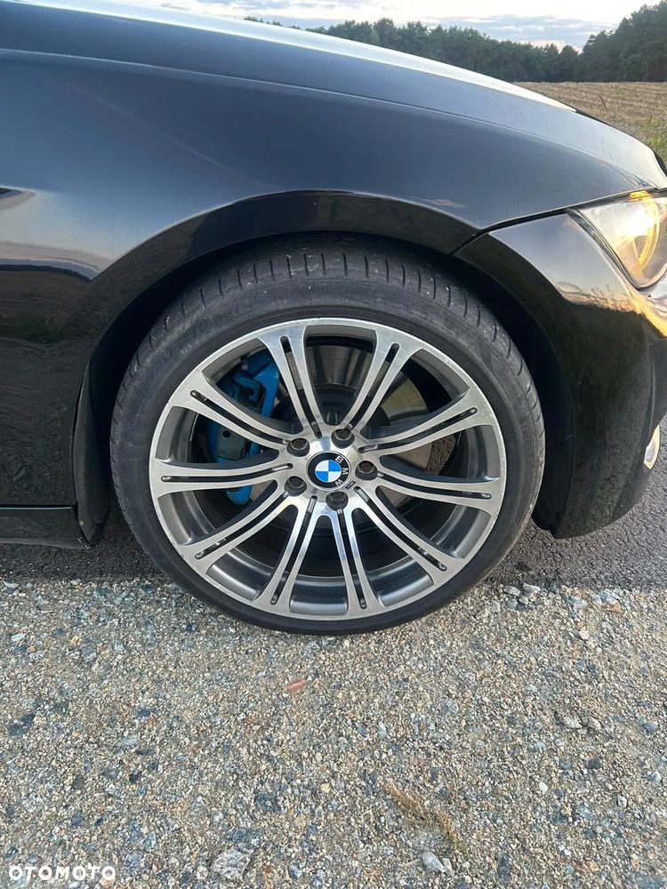 BMW Seria 3 335i xDrive Coupe - 22