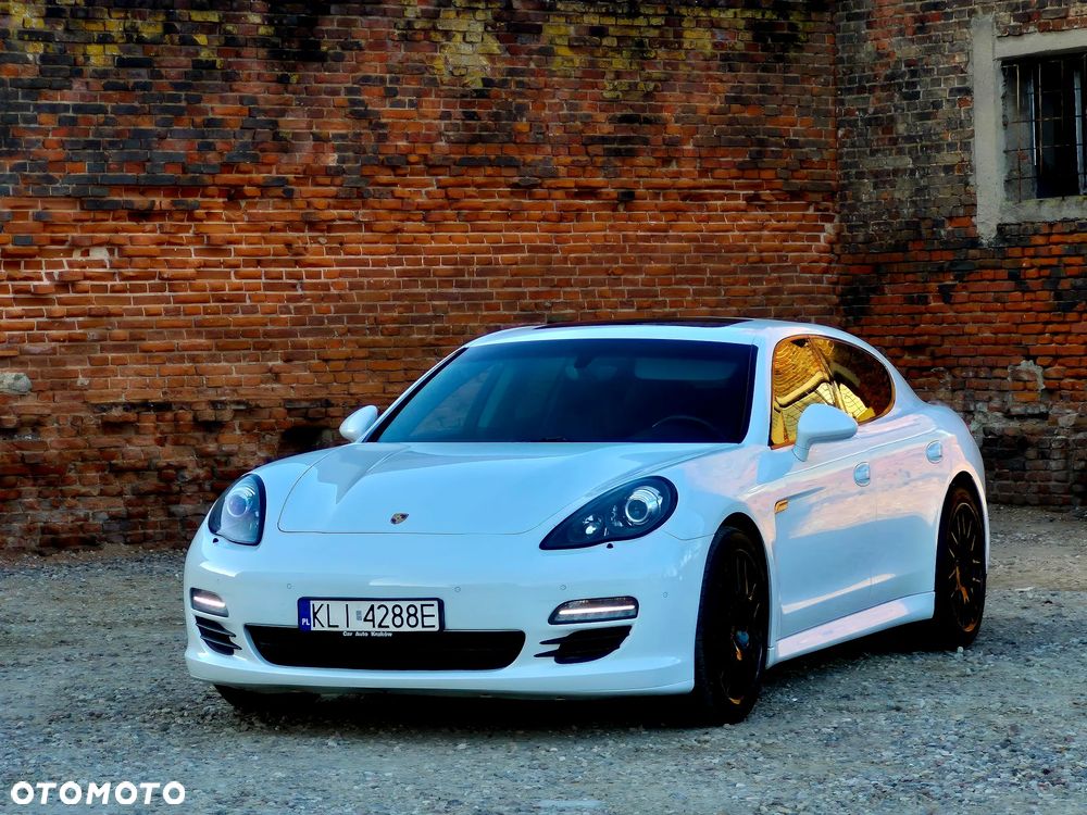Porsche Panamera 4S PDK - 1