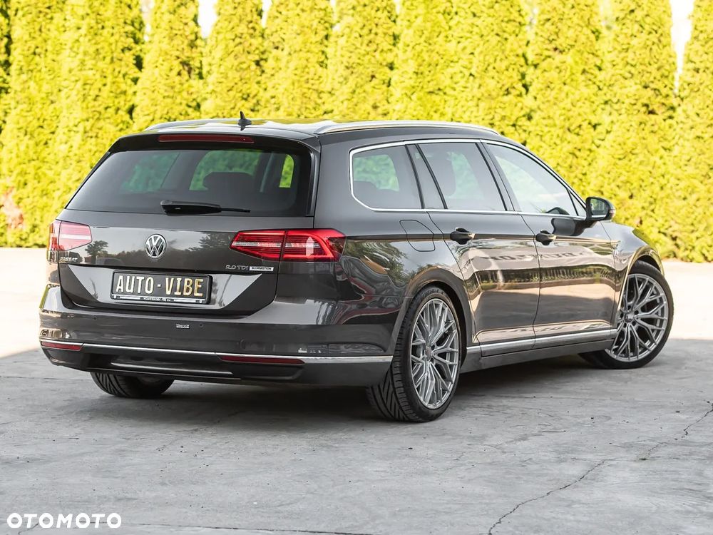 Volkswagen Passat Variant 2.0 TDI SCR DSG Highline - 13