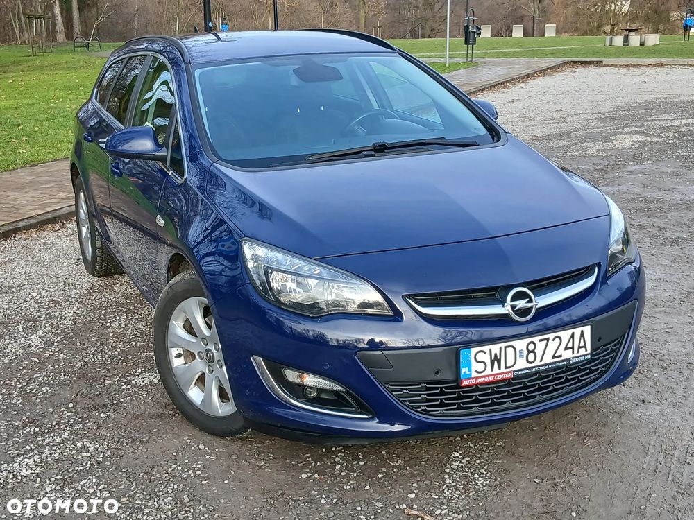 Opel Astra 1.7 CDTI Cosmo - 28