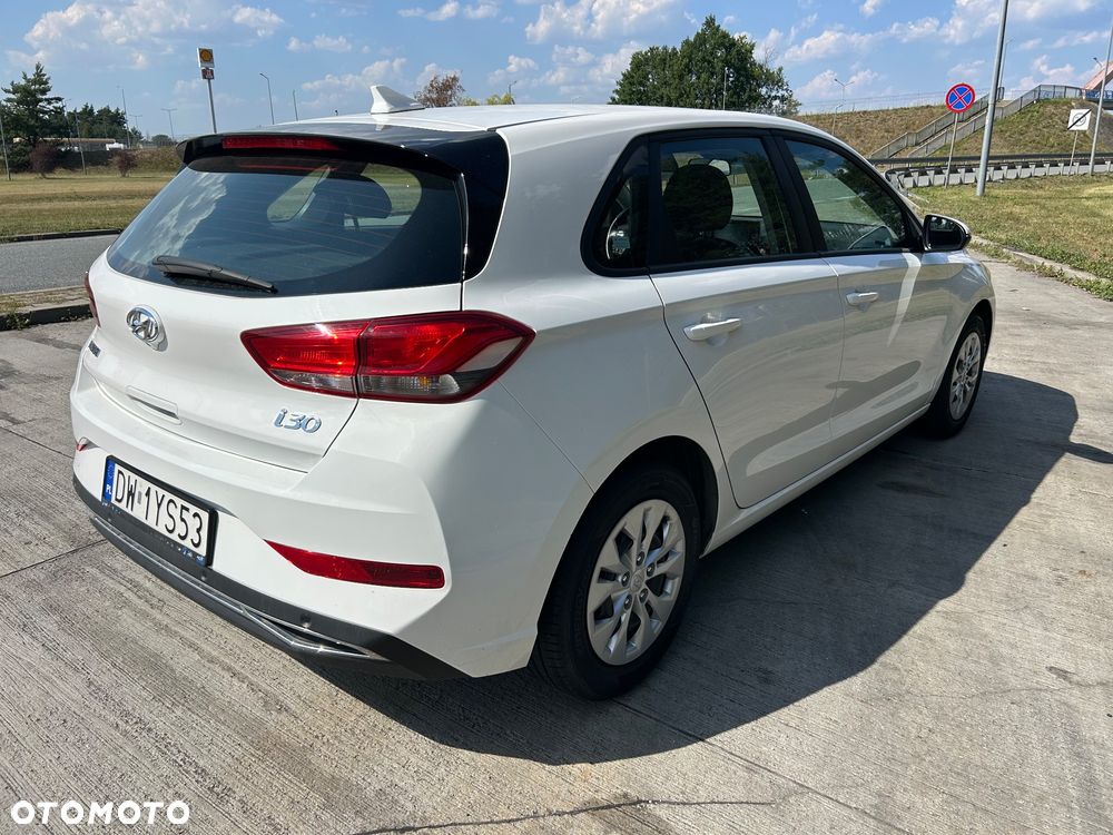 Hyundai i30 1.0 T-GDI Modern - 9