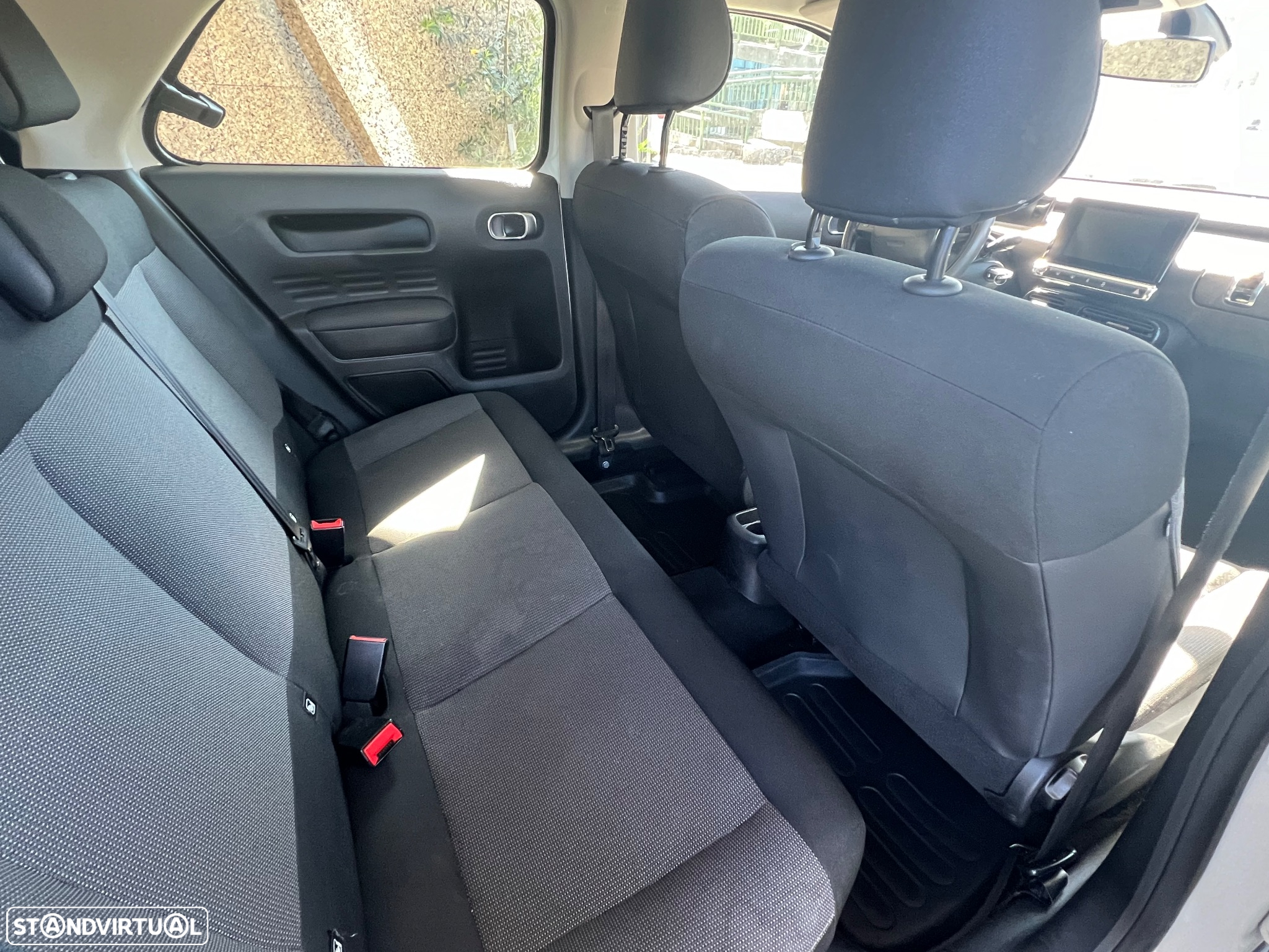 Citroën C4 Cactus 1.6 BlueHDi Feel Ed.Silver - 8