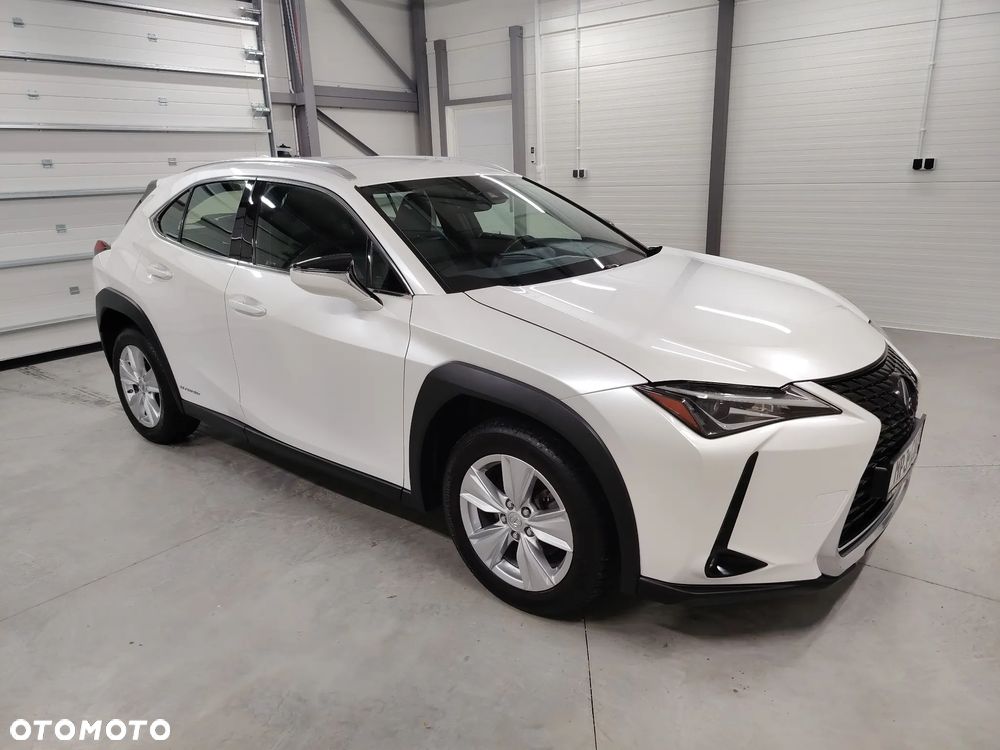 Lexus UX 250h Elegance 2WD - 16