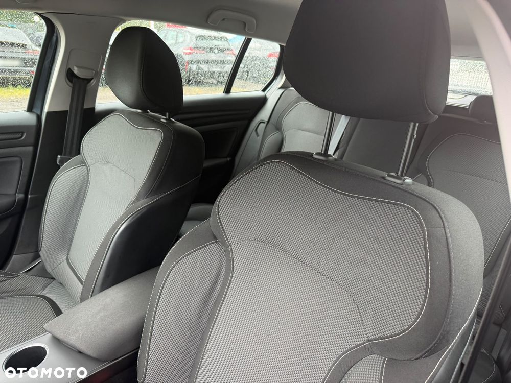 Renault Megane 1.3 TCe FAP Life - 23