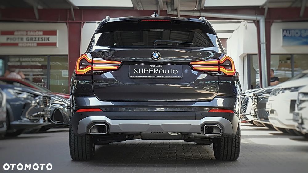 BMW X3 sDrive18d mHEV - 10