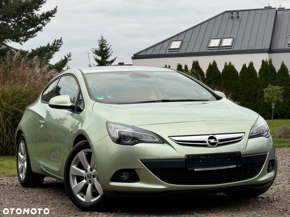 Opel Astra IV GTC 1.4 T Active - 3