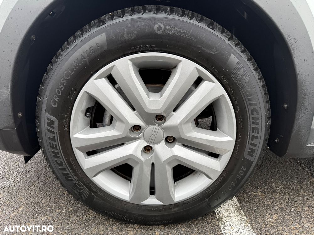 Dacia Sandero Stepway ECO-G 100 MT6 Essential - 5