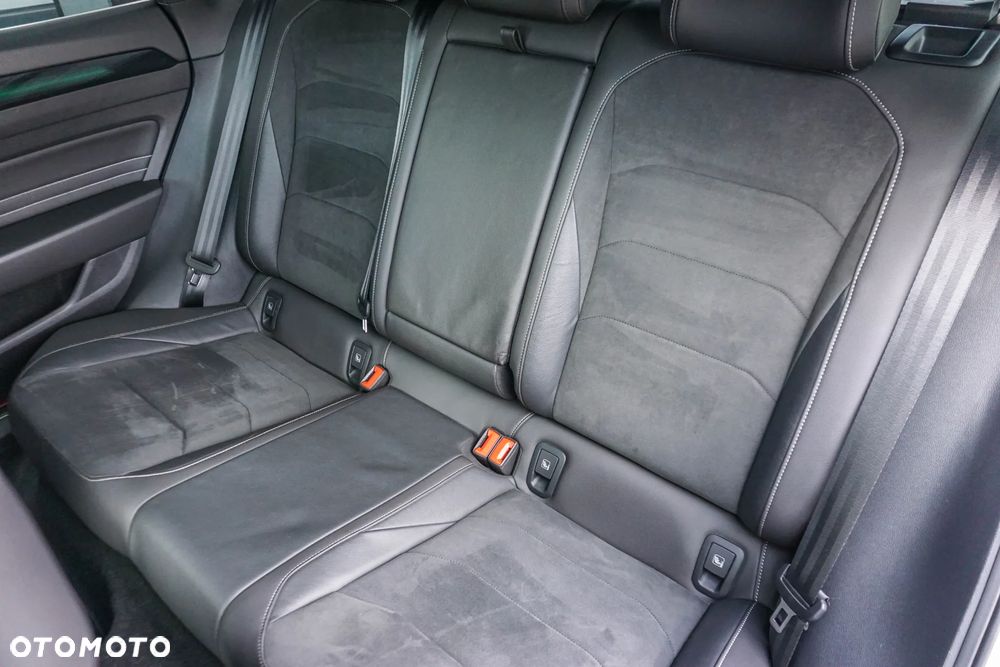 Volkswagen Arteon 2.0 TSI R-Line DSG - 31