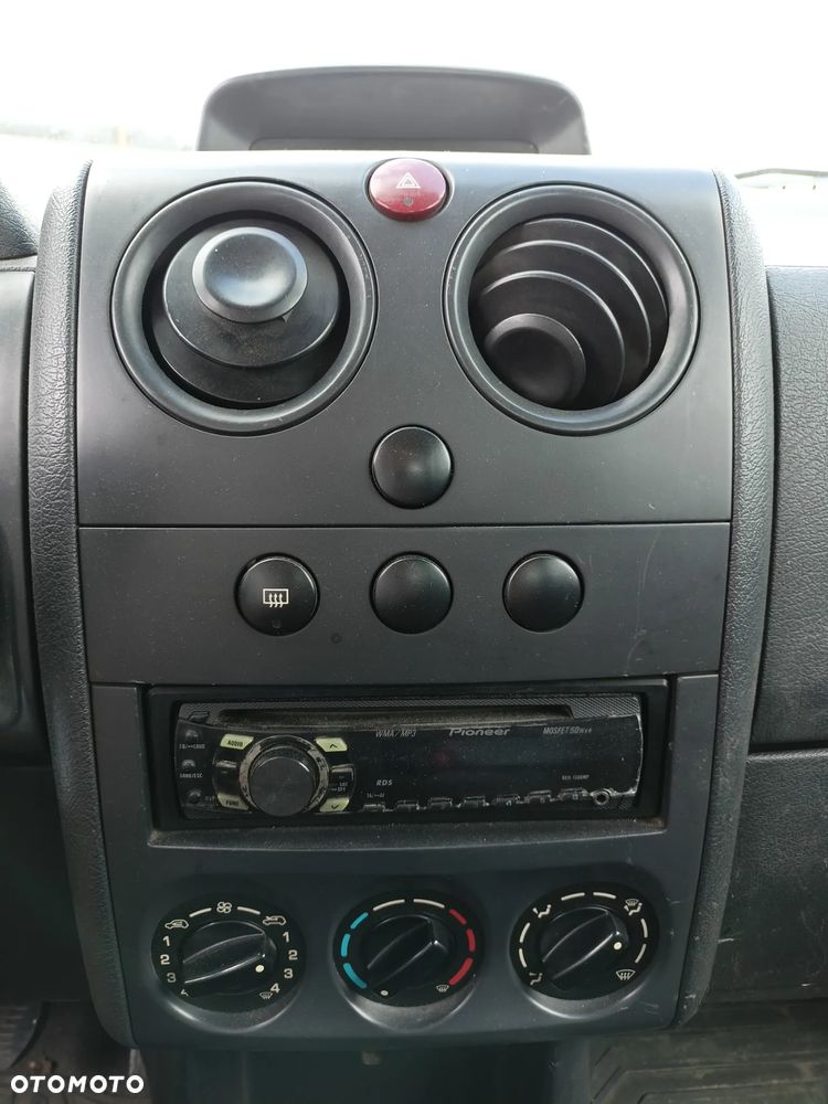 Citroën Berlingo - 11