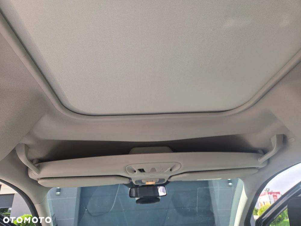 Ford Tourneo Connect - 14