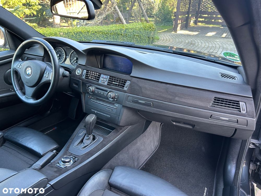 BMW Seria 3 320i M Sport Edition - 37