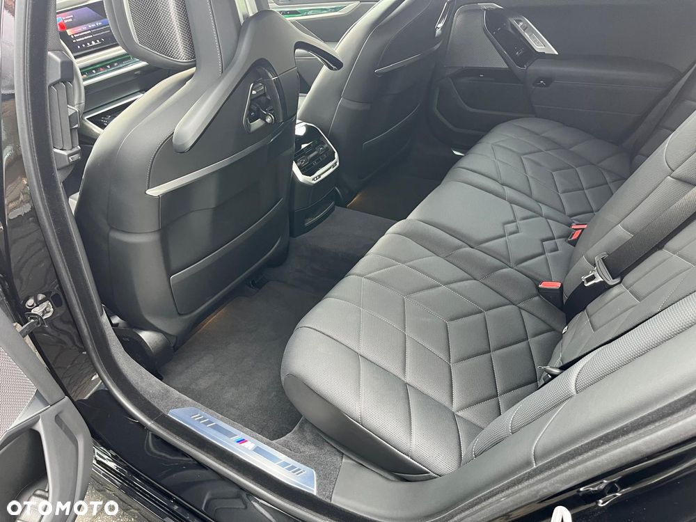 BMW Seria 7 750e PHEV xDrive M Sport sport - 22