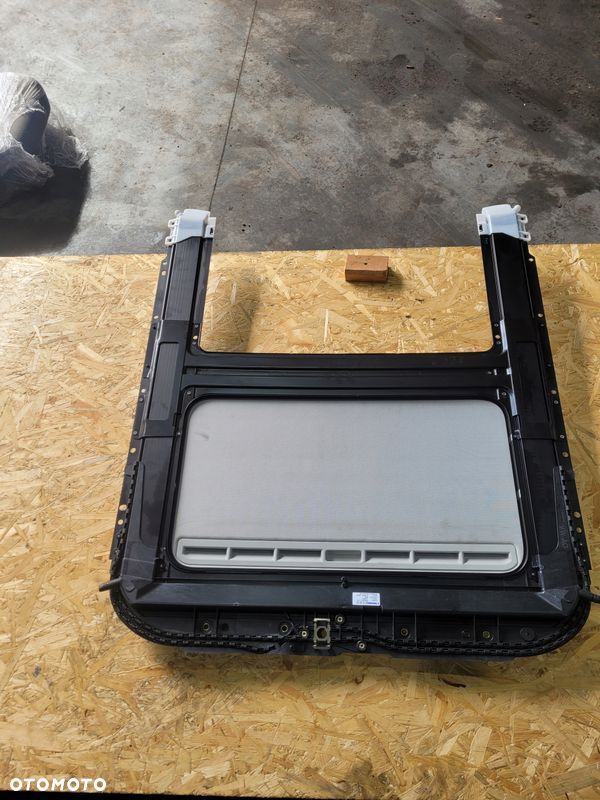 SZYBERDACH KOMPLET AUDI A5 SPORTBACK 8T8887041C - 2