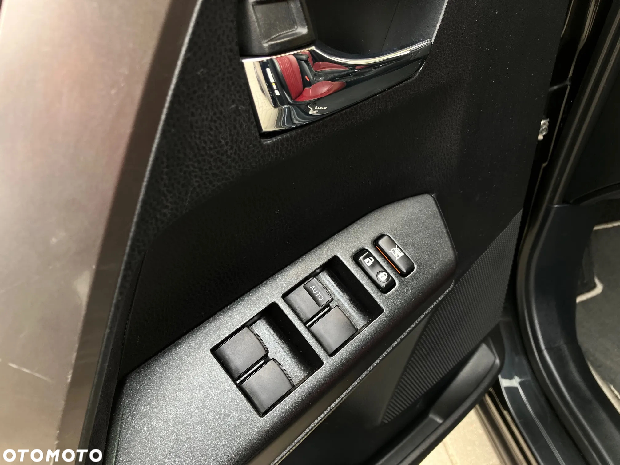 Toyota RAV4 Hybrid Prestige 4x2 - 35