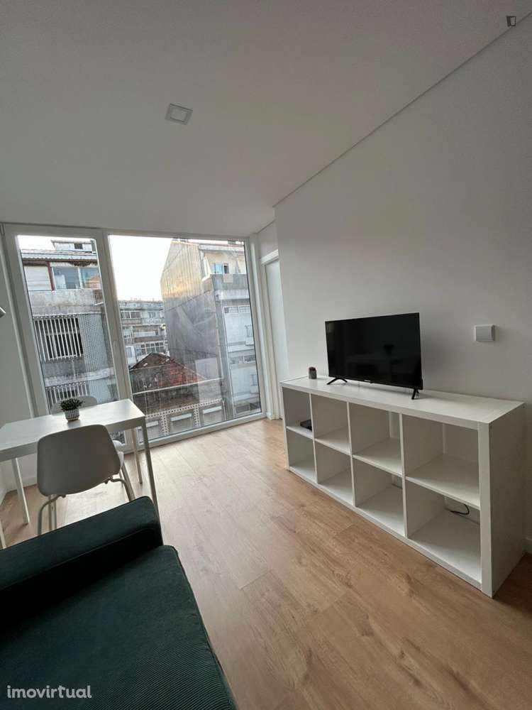 Apartamento com 1 quartos - localizado em Bonfim Porto - Grande imagem: 3/17