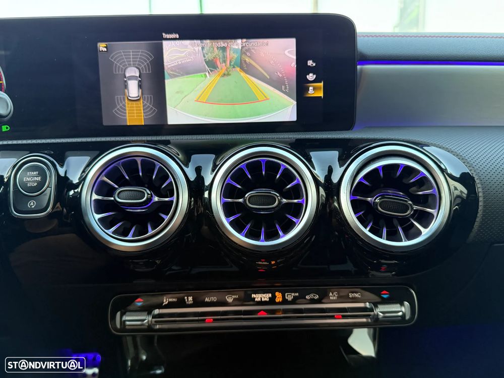 Mercedes-Benz CLA 200 d Shooting Brake AMG Line Aut. - 54