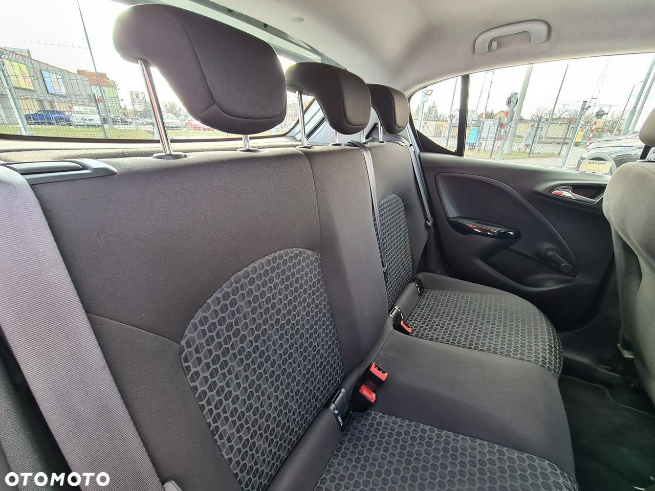 Opel Corsa 1.4 Enjoy - 26