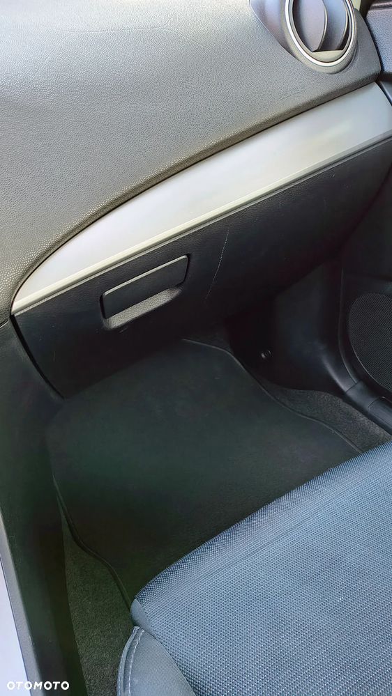 Mazda 3 1.6 MZR Active - 16