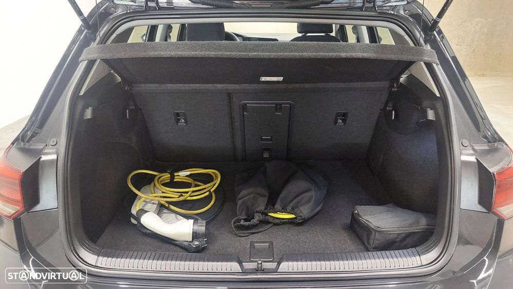 VW Golf - 22