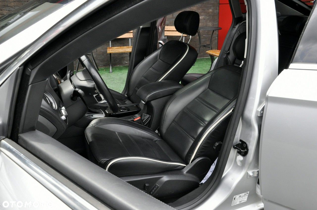 Ford Mondeo 2.0 T Platinium X Plus (Titanium) MPS6 - 10