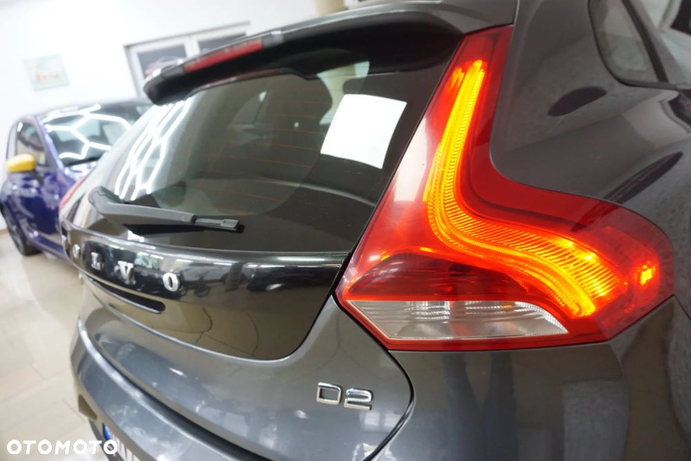 Volvo V40 D2 - 17