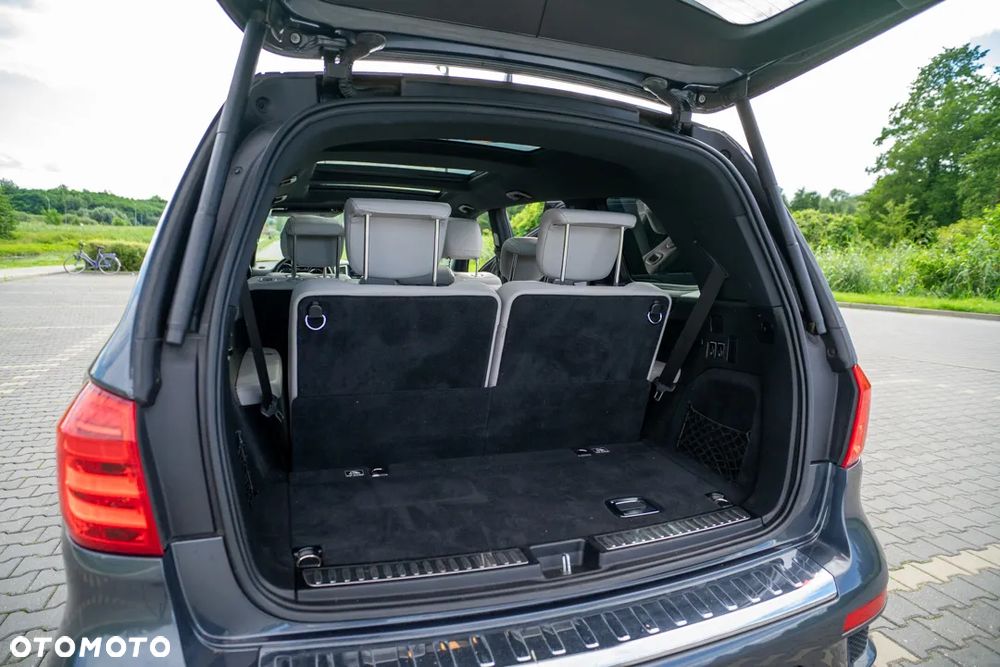Mercedes-Benz GL 350 BlueTEC 4Matic 7G-TRONIC - 29