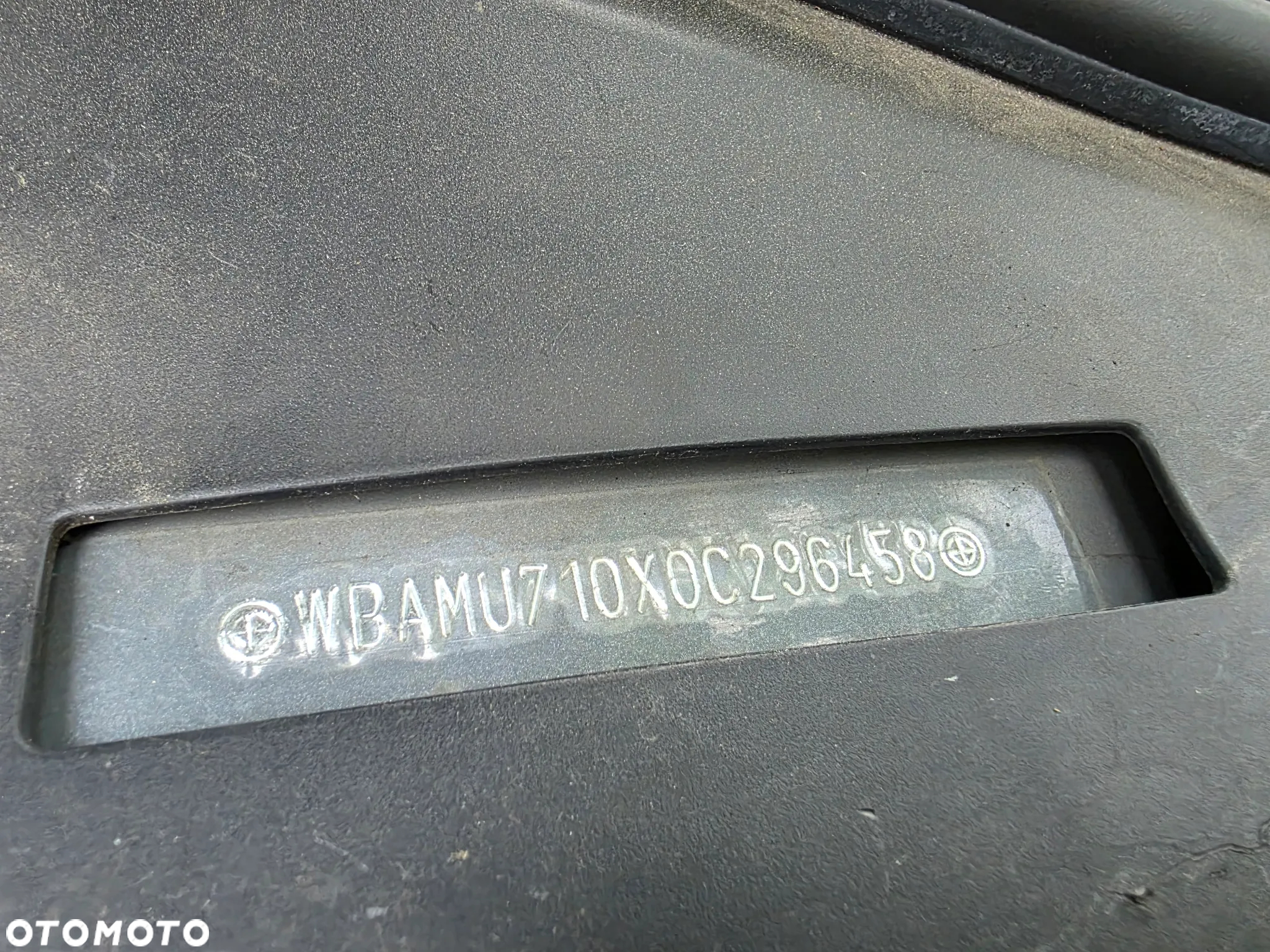 BMW Seria 5 535i Touring - 35