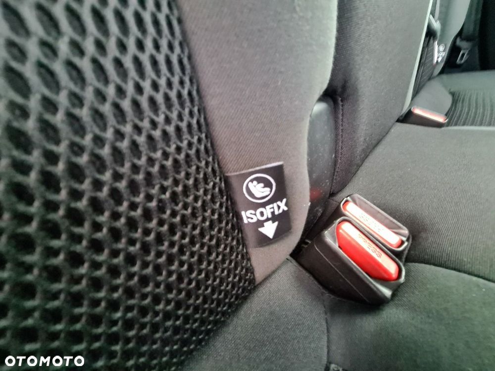 Citroën C4 PureTech 130 Stop&Start EAT8 SHINE - 27