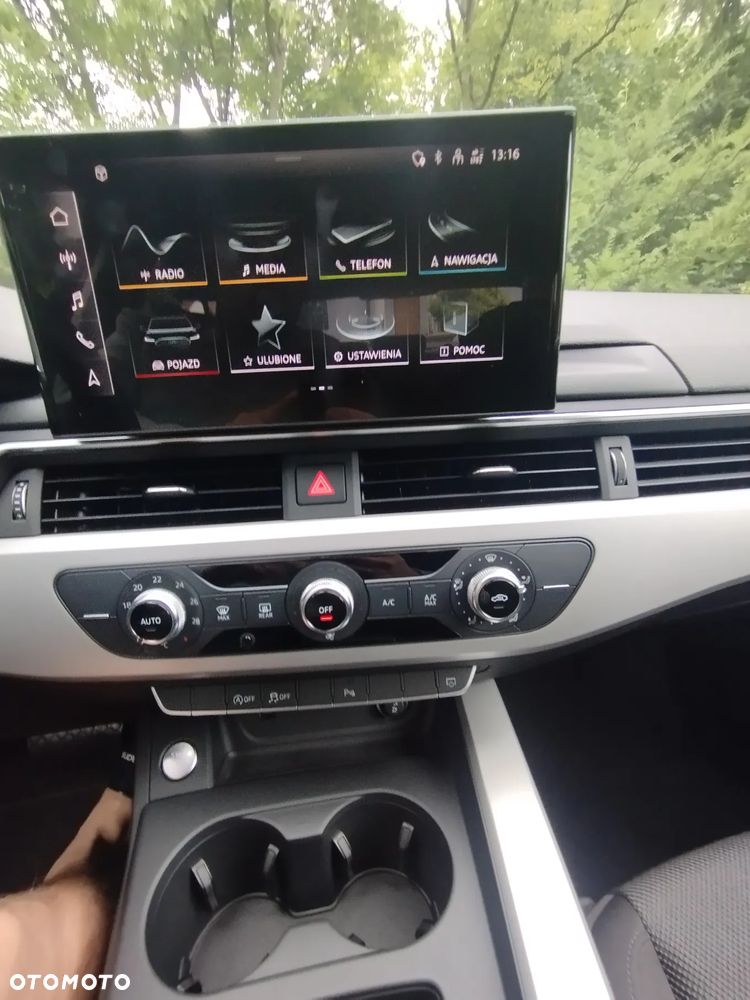 Audi A4 Limousine - 20