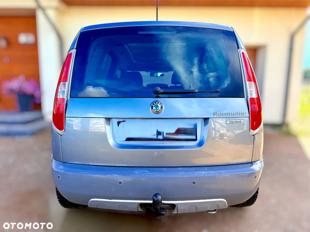 Skoda Roomster 1.2 TSI Scout PLUS EDITION - 7